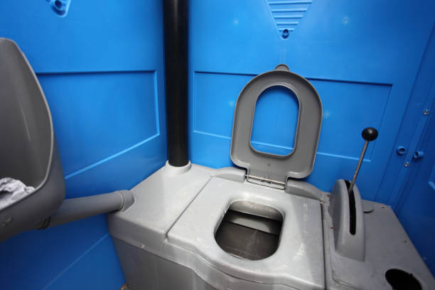 Best Portable restroom trailer rental  in Manteo, NC